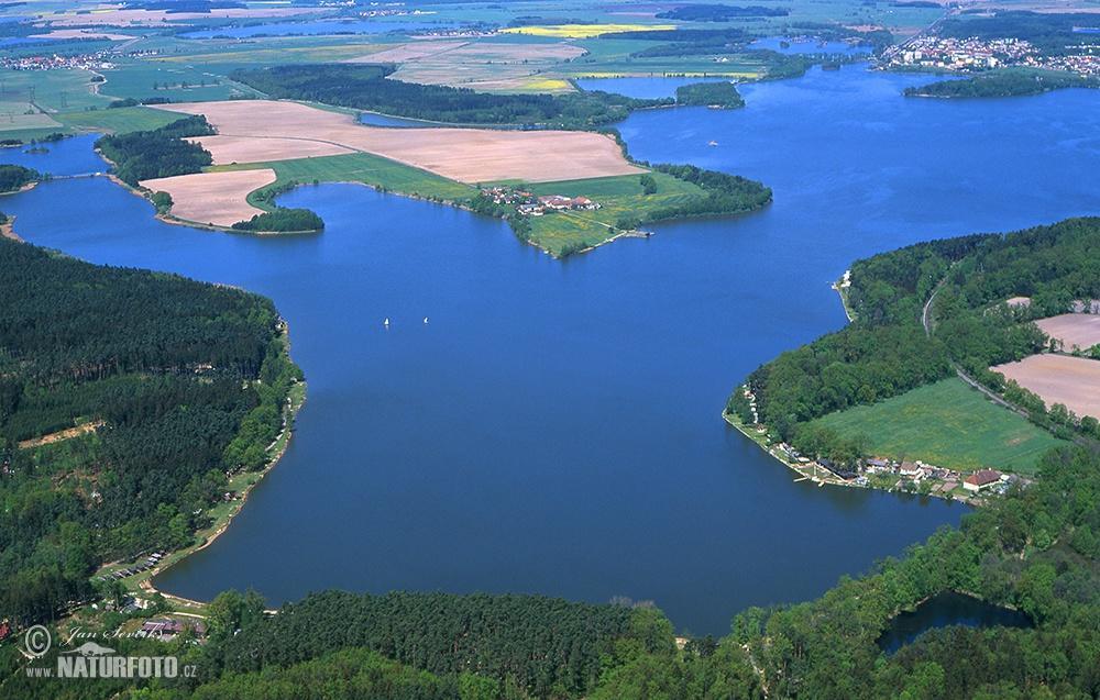 Yacht Club Bezdrev Hluboká nad Vltavou Exterior foto